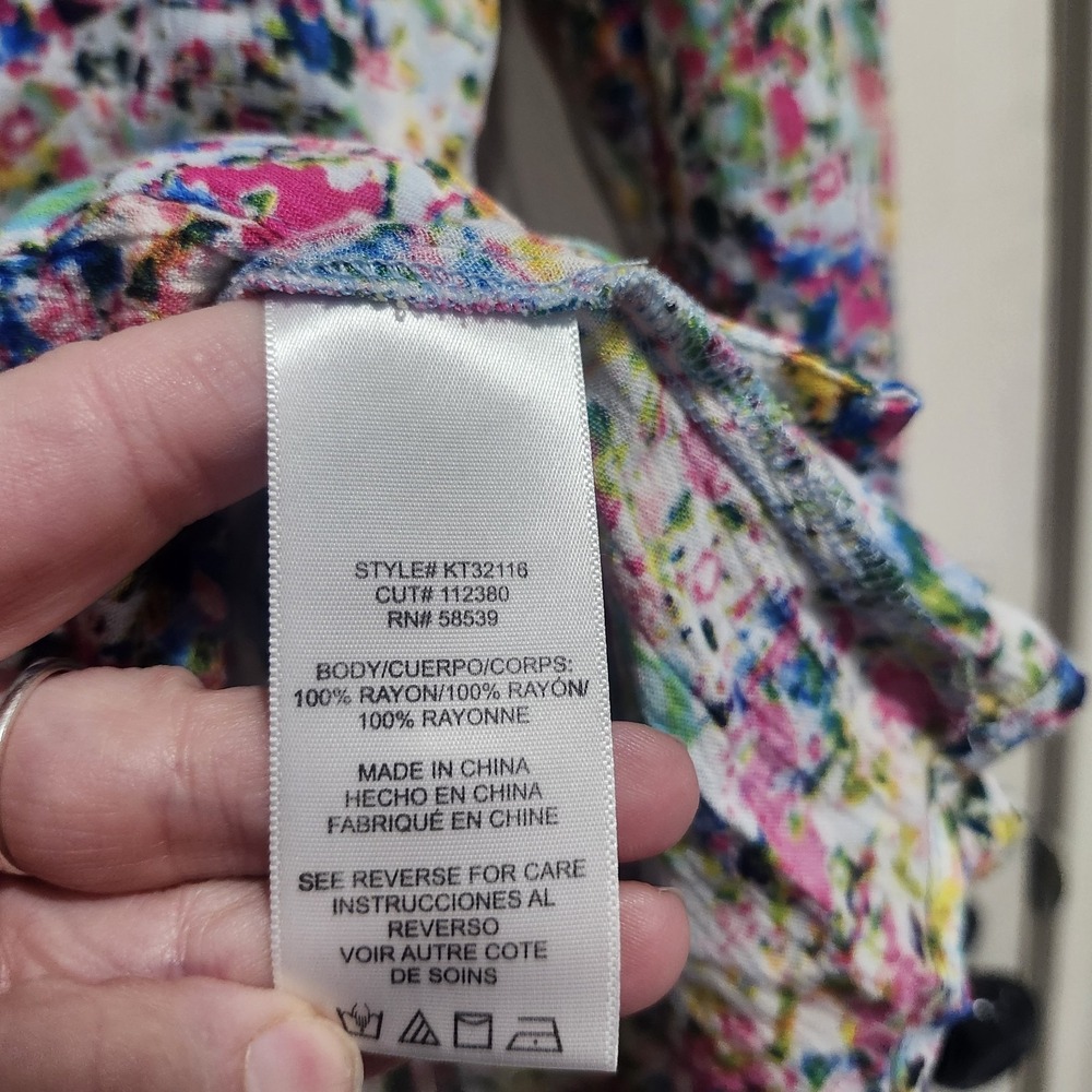 Kut From The Kloth Blouse S Colorful Abstract Floral Rayon Button Front Top - Picture 11 of 16